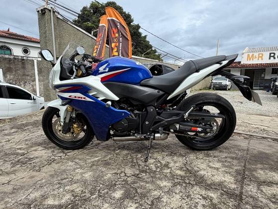 HONDA CBR 600F 